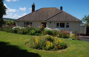 Meadow View, Blue Anchor Holiday Cottage