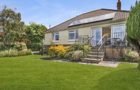 Photo of meadow-view-blue-anchor