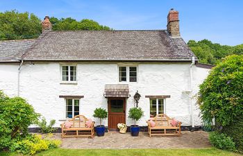 Bratton Mill Farmhouse, Bratton Fleming Holiday Cottage