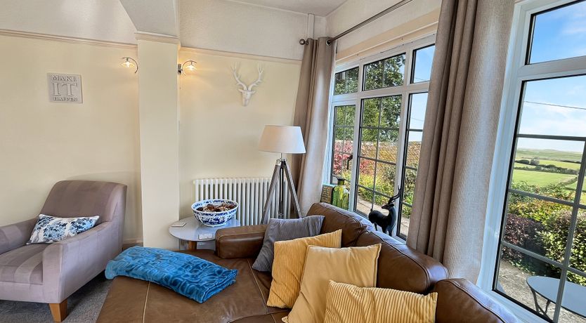 Photo of Elthorne, Porlock