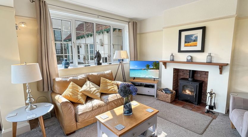 Photo of Elthorne, Porlock