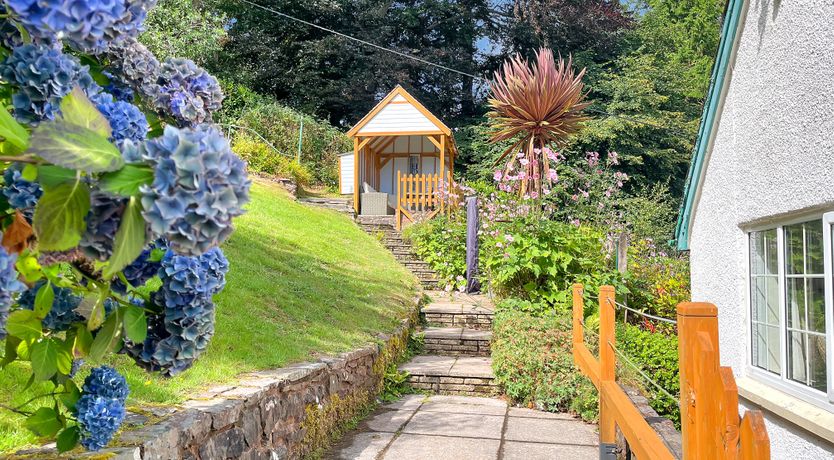 Photo of Elthorne, Porlock