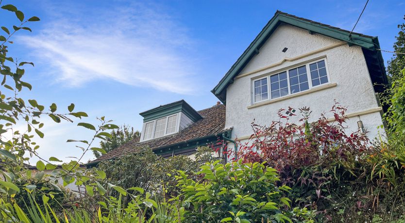 Photo of Elthorne, Porlock