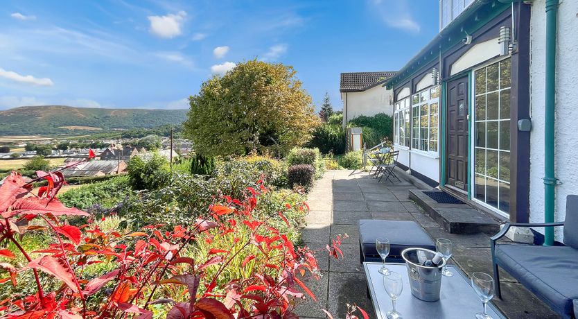 Photo of Elthorne, Porlock