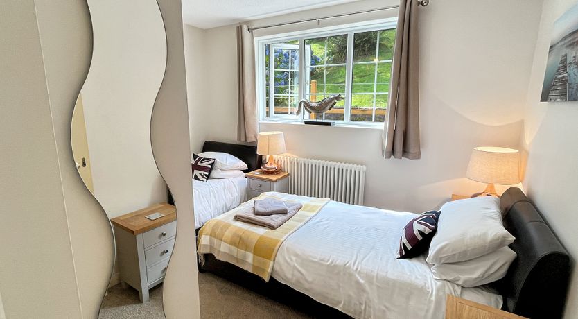 Photo of Elthorne, Porlock