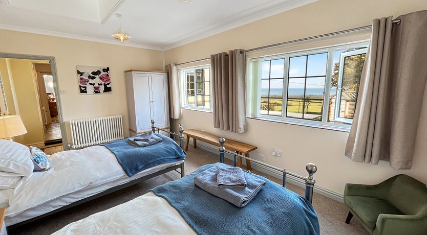 Photo of Elthorne, Porlock