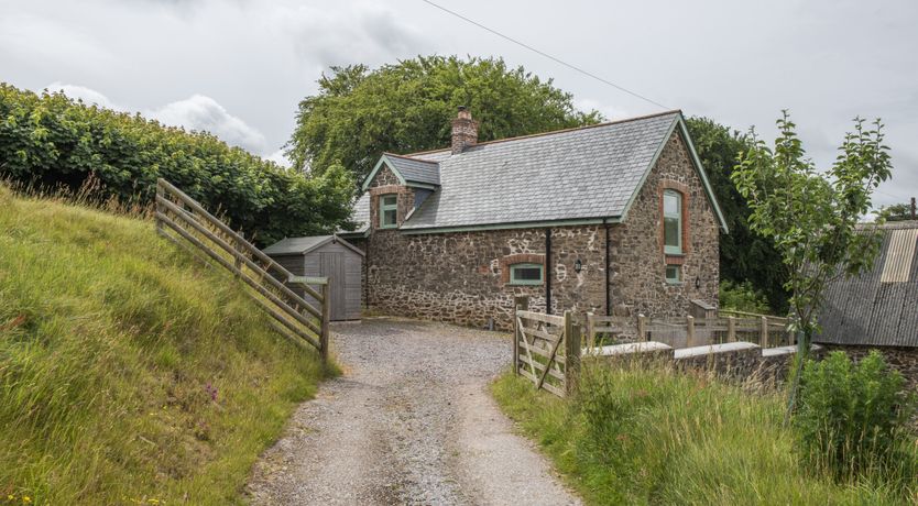 Photo of Dashel Cottage, Countisbury