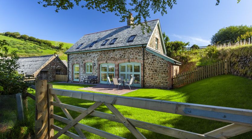 Photo of Dashel Cottage, Countisbury