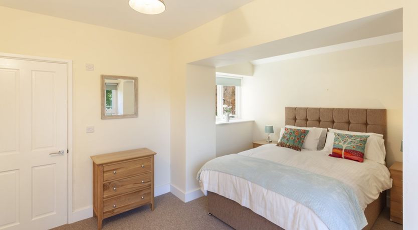 Photo of Dashel Cottage, Countisbury