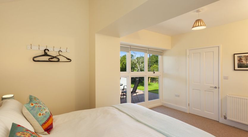 Photo of Dashel Cottage, Countisbury