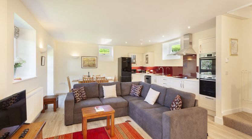 Photo of Dashel Cottage, Countisbury