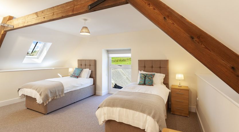 Photo of Dashel Cottage, Countisbury