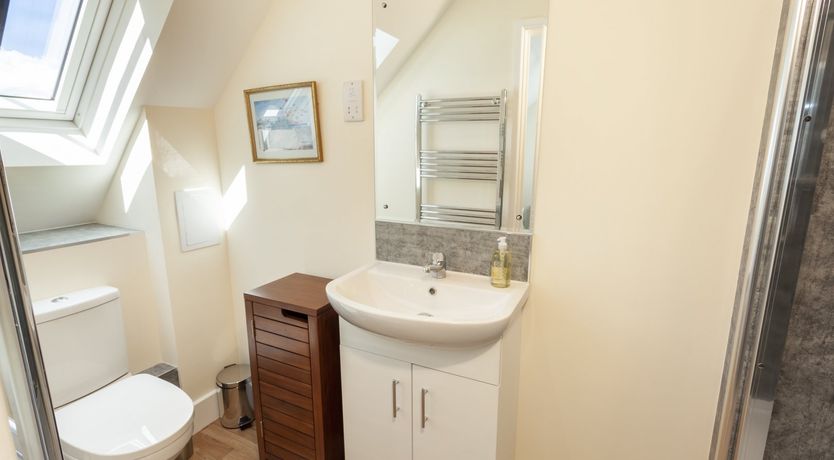 Photo of Dashel Cottage, Countisbury