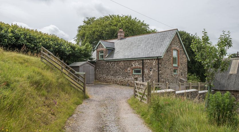 Photo of Dashel Cottage, Countisbury