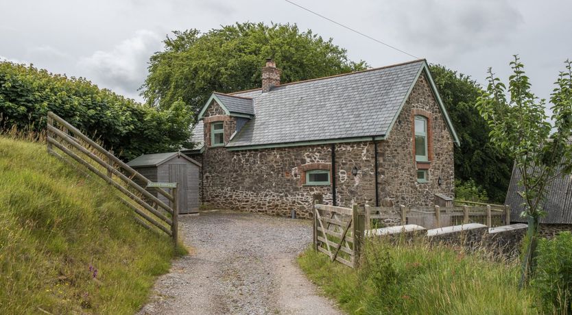 Photo of Dashel Cottage, Countisbury