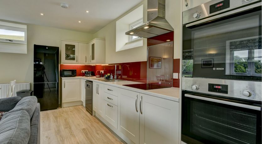 Photo of Dashel Cottage, Countisbury