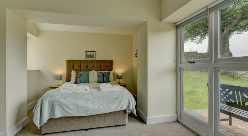 Photo of Dashel Cottage, Countisbury