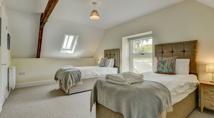 Photo of Dashel Cottage, Countisbury