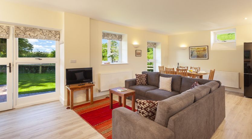 Photo of Dashel Cottage, Countisbury