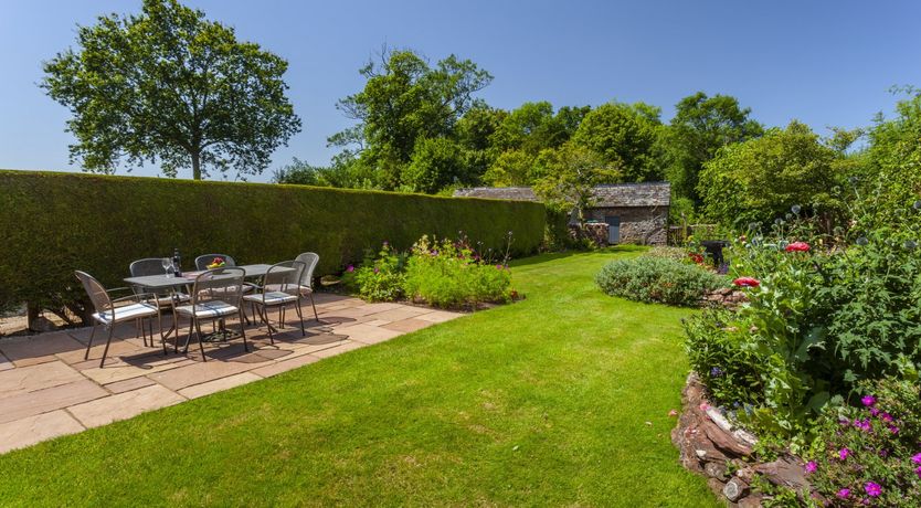 Photo of Jacobs Pond, Monksilver