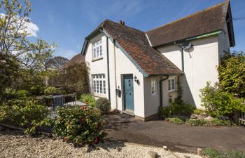 Coach House, Old Cleeve Holiday Cottage