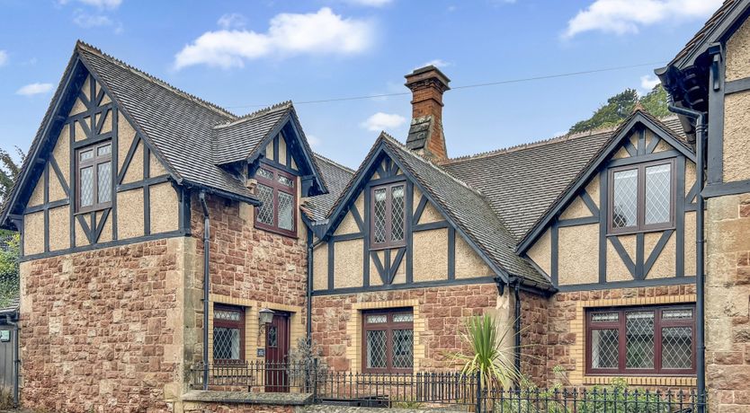 Photo of One Grooms Cottage, Dunster