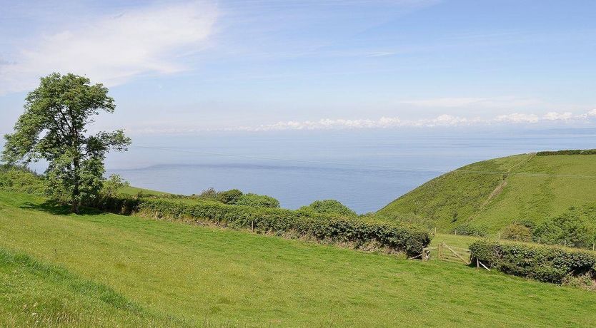 Photo of Yenworthy Barn, Countisbury