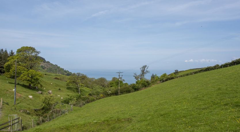 Photo of Yenworthy Barn, Countisbury