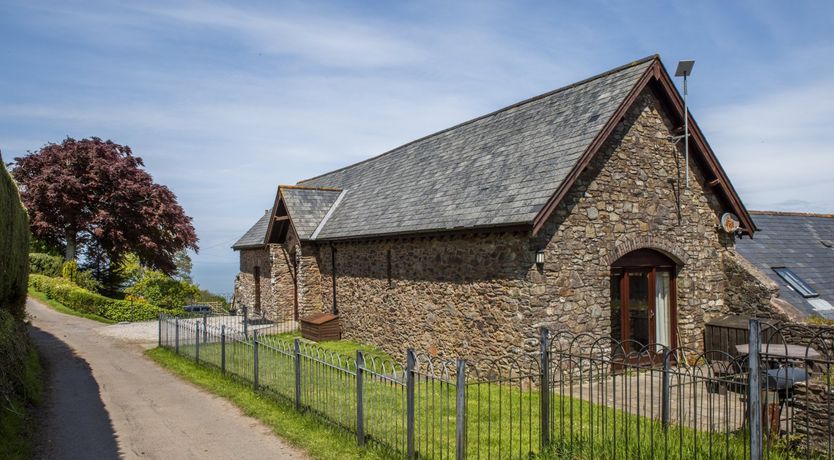 Photo of Yenworthy Barn, Countisbury