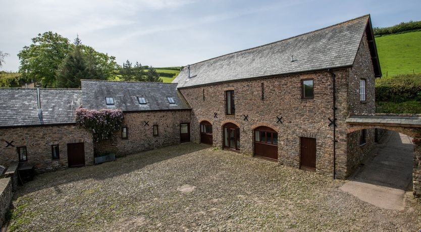Photo of Yenworthy Barn, Countisbury