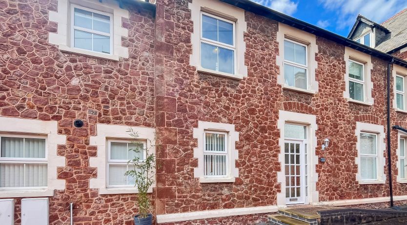 Photo of Beachside Cottage, Minehead