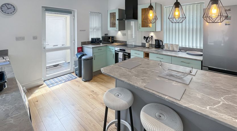 Photo of Beachside Cottage, Minehead