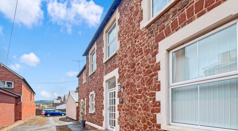 Photo of Beachside Cottage, Minehead