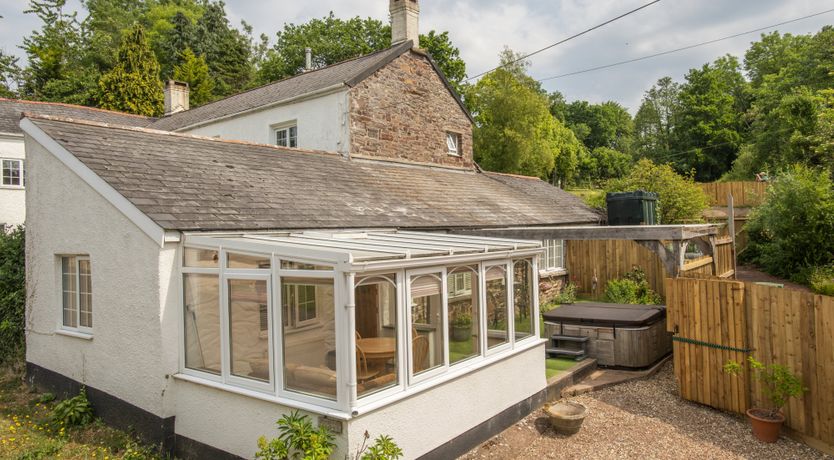 Photo of Hartford Cottage, West Anstey