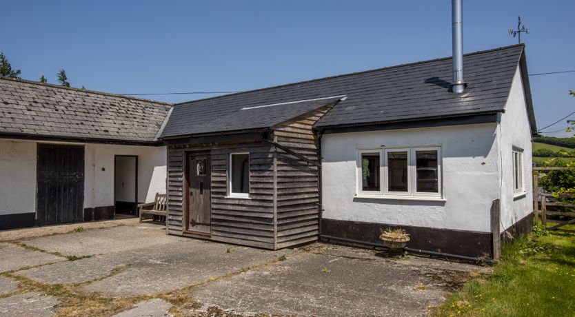Photo of Linhay Cottage, Withypool