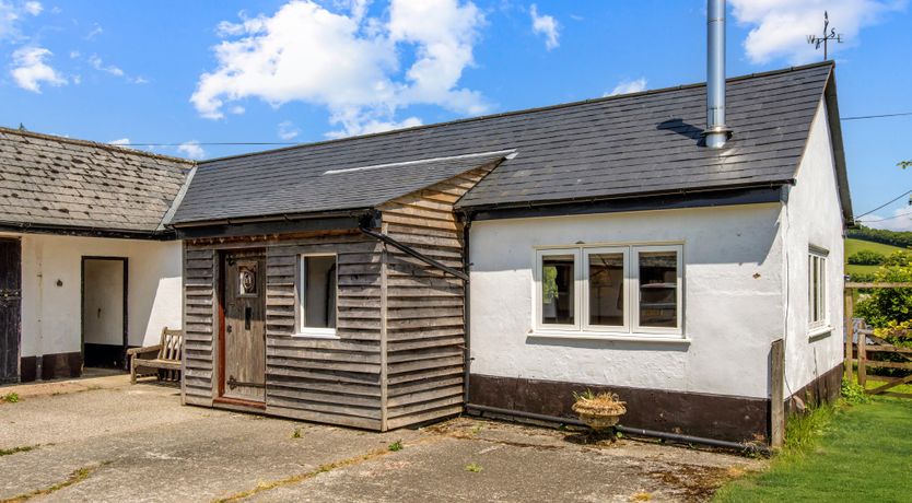 Photo of Linhay Cottage, Withypool