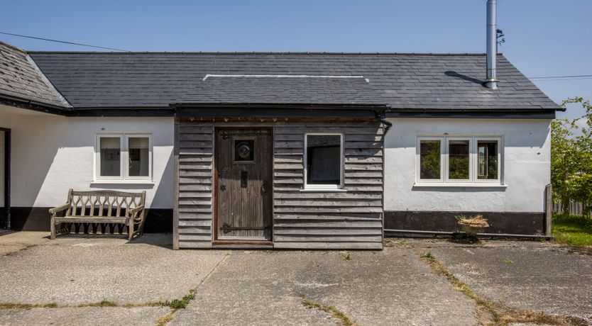 Photo of Linhay Cottage, Withypool