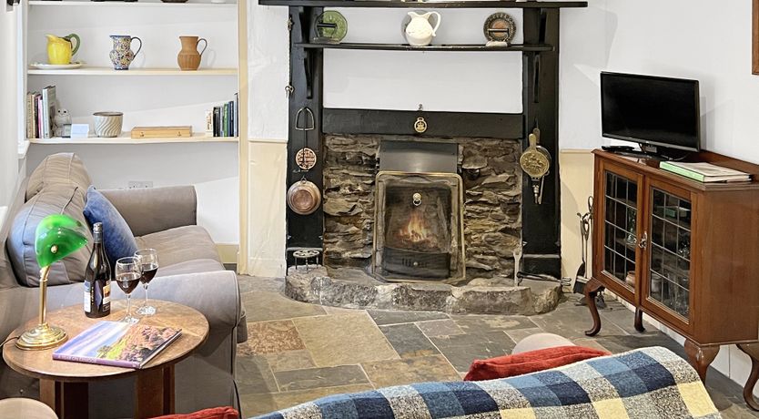 Photo of Riverside Cottage, Brendon