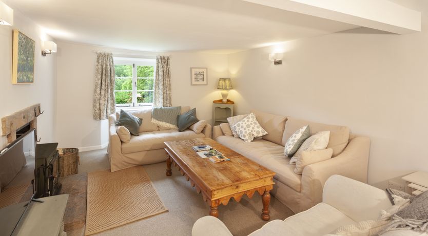 Photo of Trinity Cottage, Roadwater