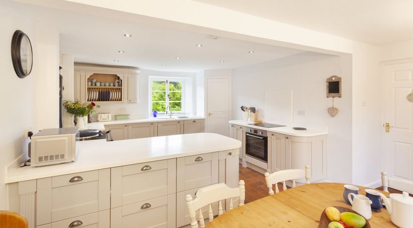 Photo of Trinity Cottage, Roadwater