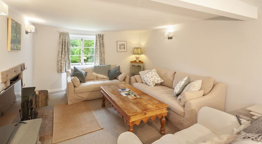 Photo of Trinity Cottage, Roadwater