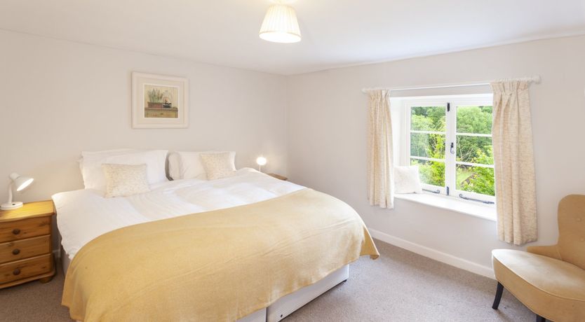 Photo of Trinity Cottage, Roadwater