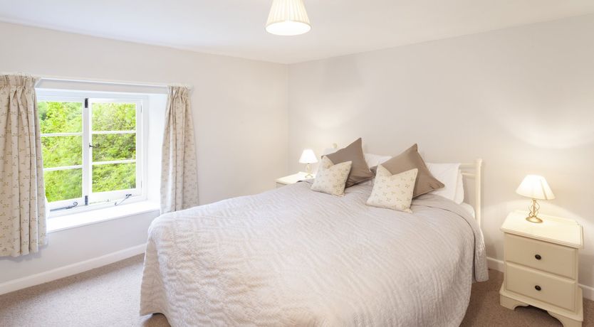 Photo of Trinity Cottage, Roadwater