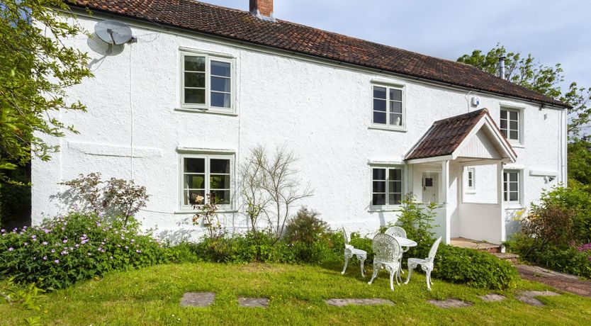 Photo of Trinity Cottage, Roadwater