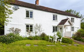 Photo of Trinity Cottage, Roadwater