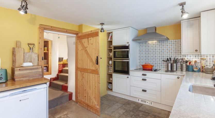 Photo of Sausage Cottage, Oakford