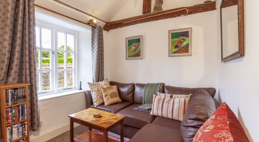 Photo of Sausage Cottage, Oakford