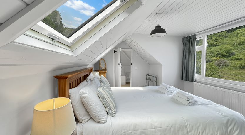 Photo of West Wind, Porlock