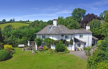 Westcott Cross Cottage, Luxborough Holiday Cottage