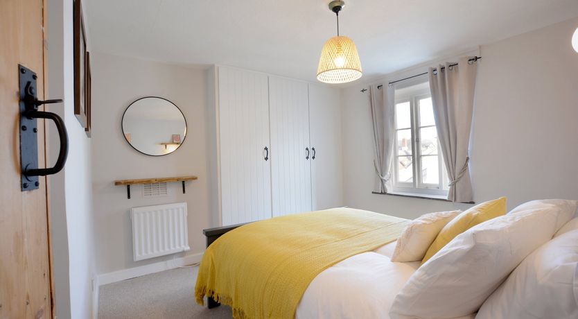 Photo of Yellow Gate Cottage, Porlock